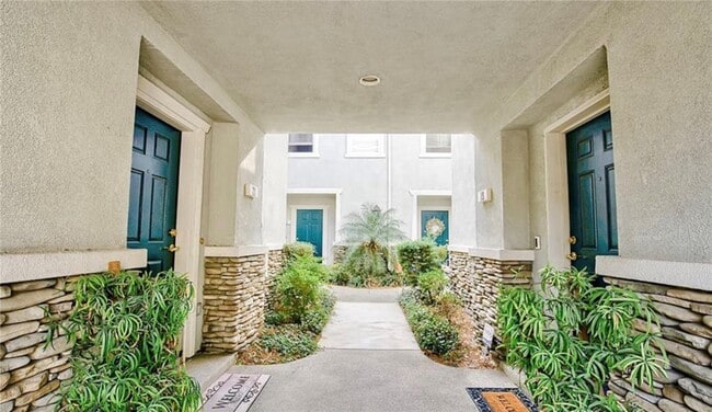 Foto del edificio - 7331 Shelby Pl