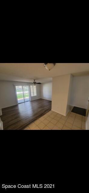 Building Photo - 3570 Sable Palm Ln