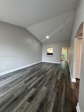 Building Photo - 4154 Castilla Circle