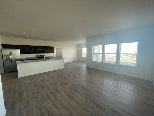 Building Photo - Newly Built 3 Bedroom House!