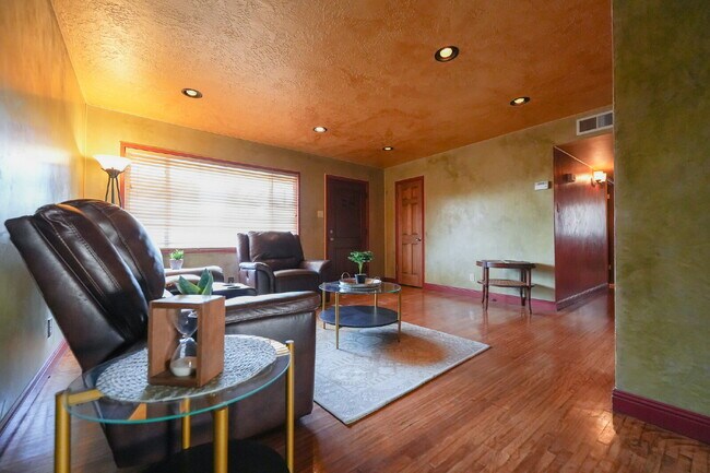 Building Photo - A New Mexico Charm Executive Rental — A Stay Made Simple