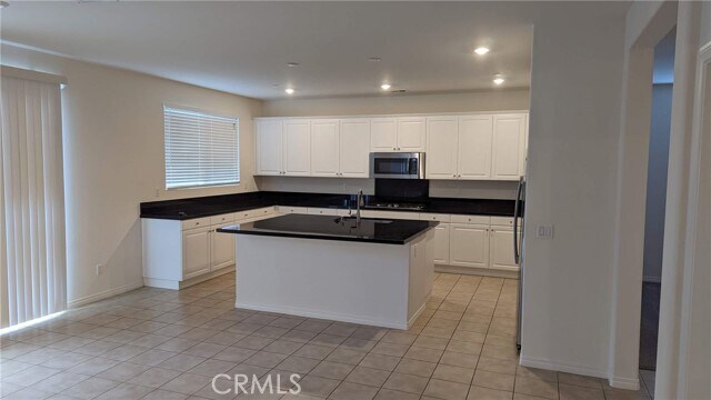 Building Photo - 5440 Starling Dr