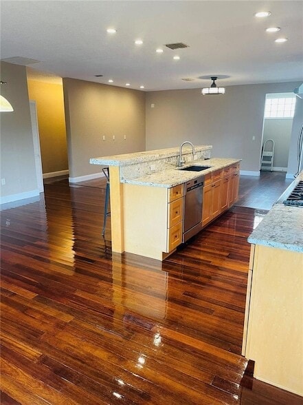 Building Photo - 118 N Eustis St