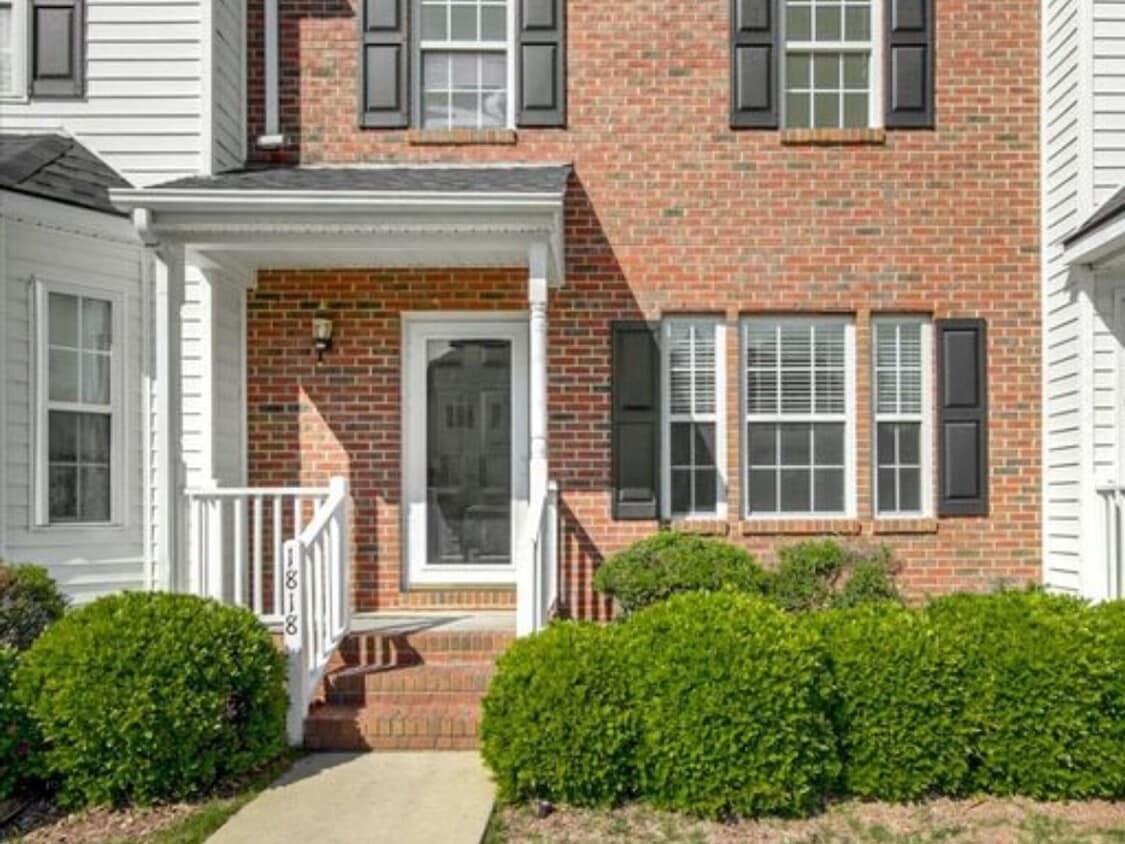 1818 Stroll Cir, FuquayVarina, NC 27526 Townhome Rentals in Fuquay