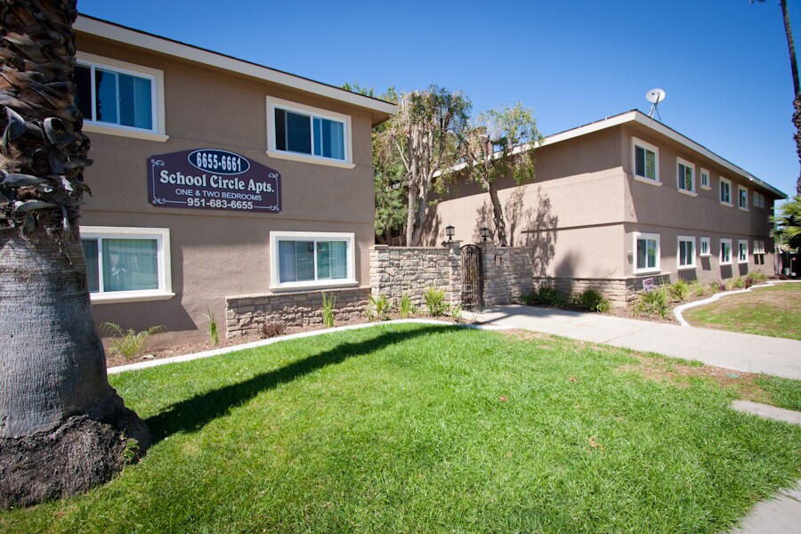 School Circle Apartments Riverside, CA