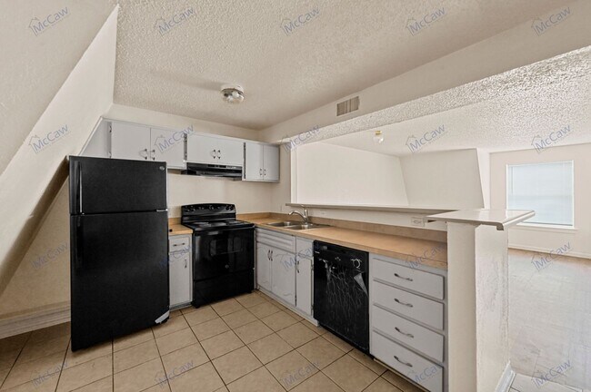 Foto del edificio - Lovely 2/1.5 Townhome in Northeast Dallas!