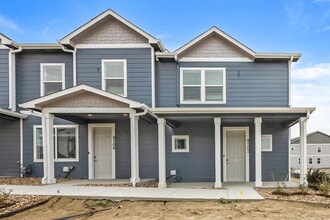 Building Photo - 8102 Cottonwood Wy Lp