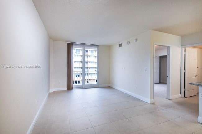 Building Photo - 2350 SW 27th Ave