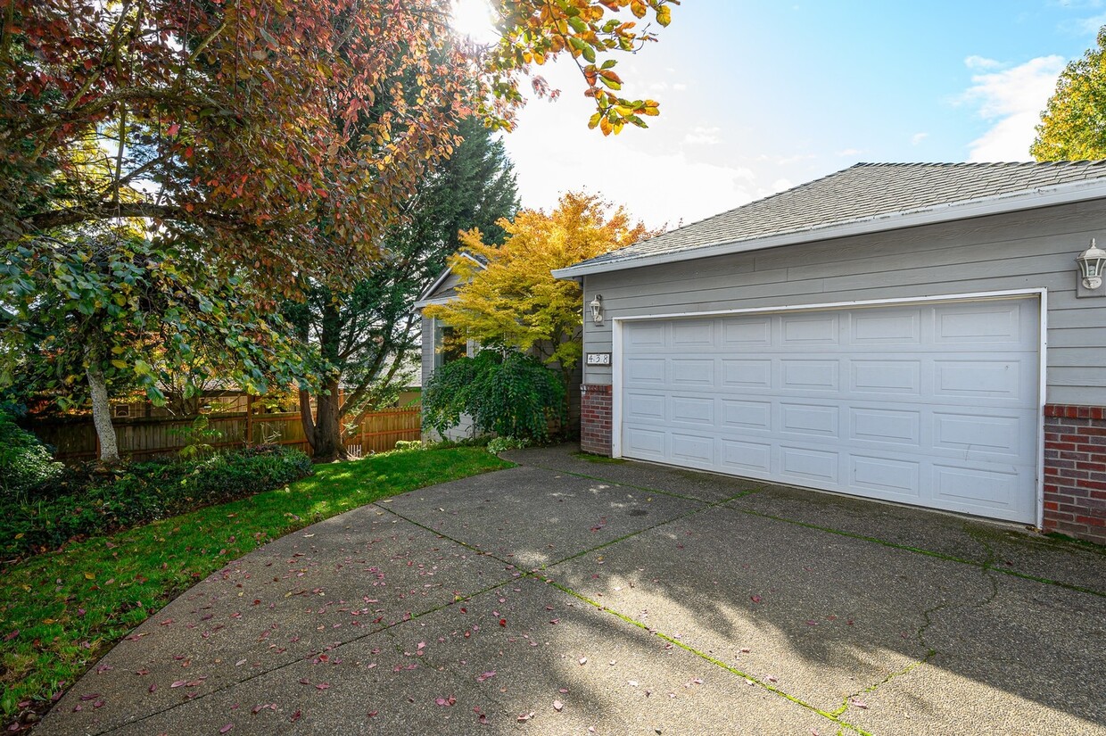 Primary Photo - Spacious two-story 5 bedroom home tucked a...