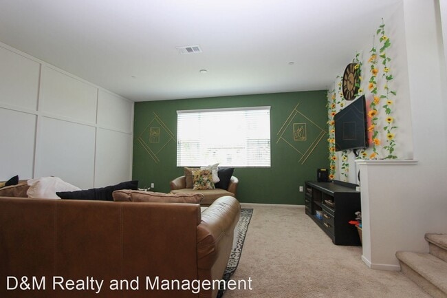 Building Photo - 4 br, 3.5 bath House - 1205 Calle Seabass ...