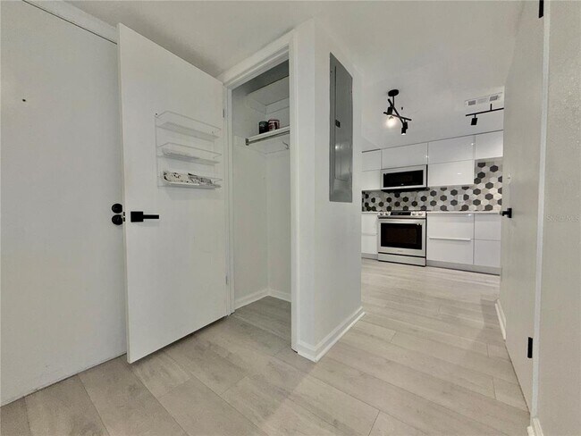 Foto del edificio - 3707 Pine Cone Cir