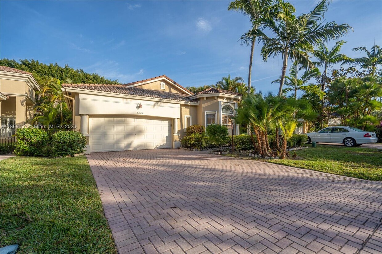 5860 NW 120th Ave, Coral Springs, FL 33076 House Rental in Coral