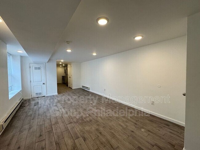 Foto del edificio - 129 S 63rd St