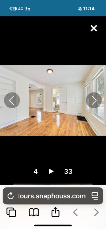 Foto del edificio - 1908 Powell Ave