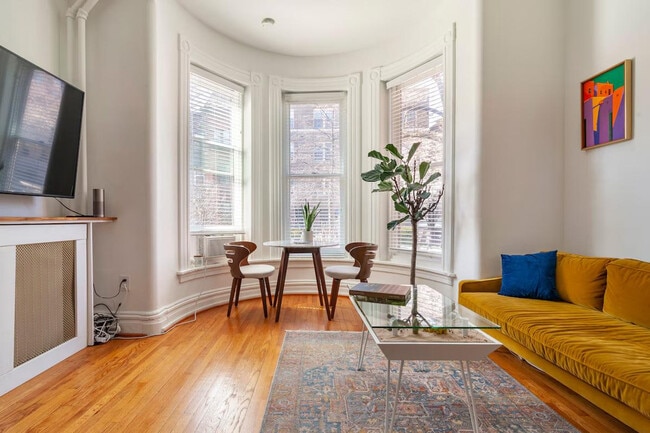 Building Photo - 1709 New Hampshire Ave NW