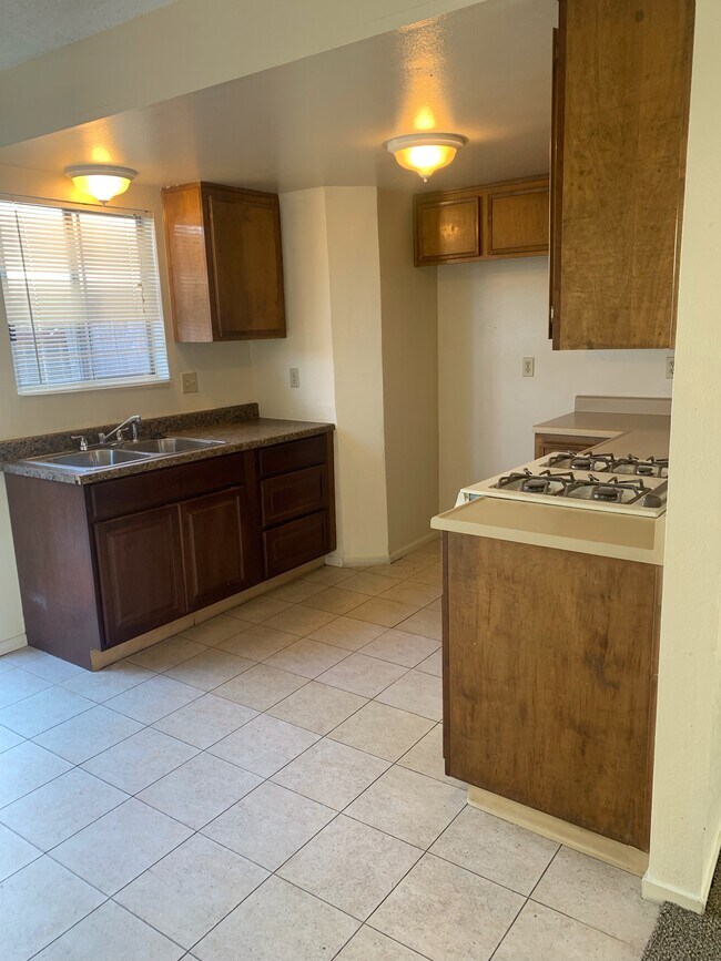 Foto del edificio - 1627 Front St