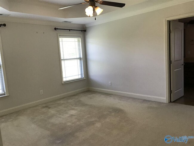 Building Photo - 244 Healey Dr