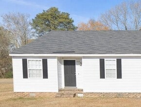 Building Photo - 406 W Railroad St