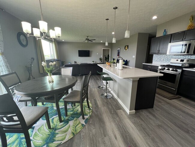 Foto del edificio - Updated 3 Bedroom