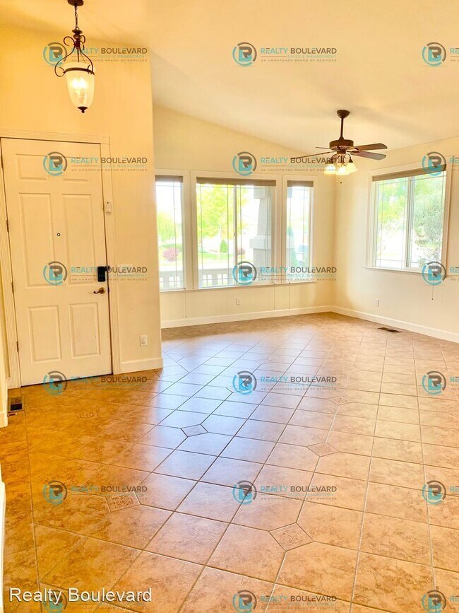 Foto del edificio - 4 br, 2 bath House - 6963 Poco Bueno Circle