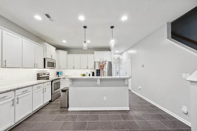 Building Photo - 1428 Chatuga Way - 1