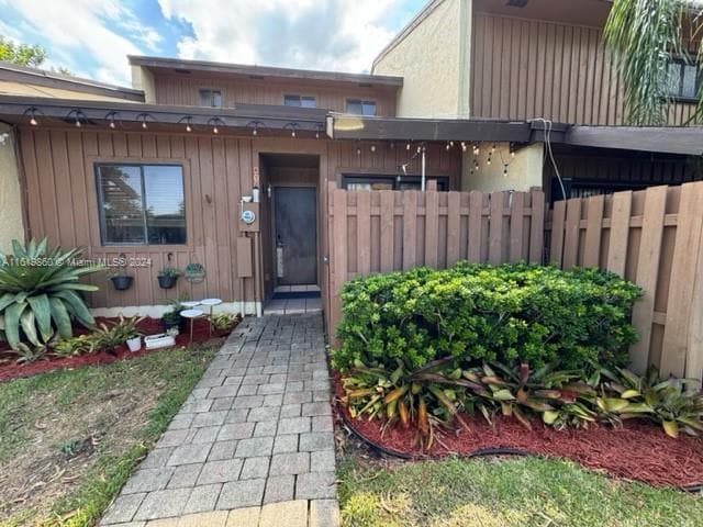Building Photo - 4183 SW 87th Terrace