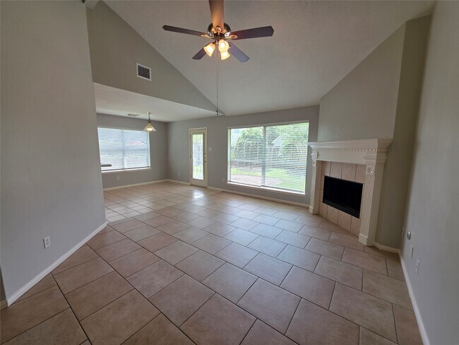 Building Photo - 3602 Brookstone Ct