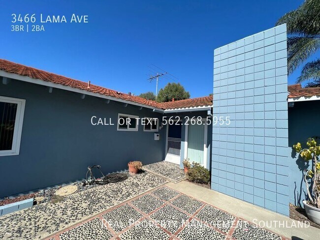 Building Photo - 3 Bed/ 2 Bath Mid Century Home in Long Bea...
