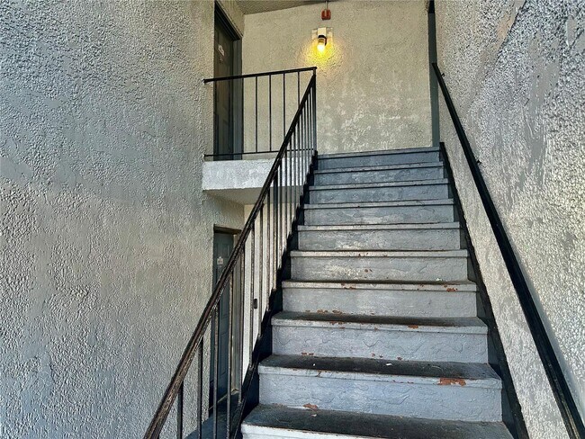 Building Photo - 4805 S Texas Ave