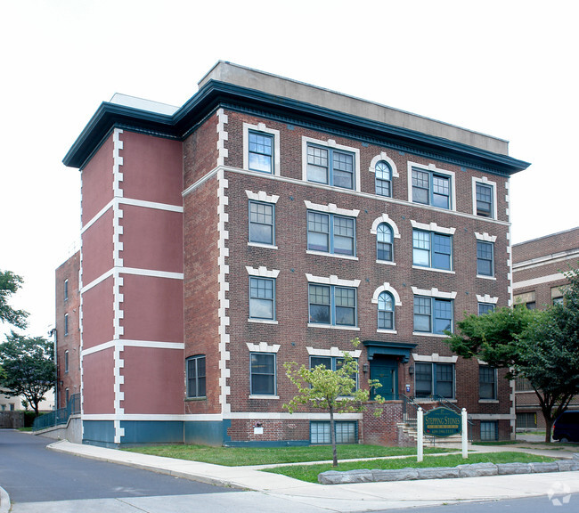 Foto del edificio - Stepping Stones Commons