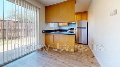 Building Photo - 2741 Gilmore Ln