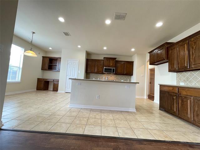 Building Photo - 1101 Cactus Spine Dr