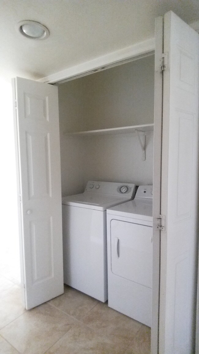 Seneca Terrace Rentals Tucson, AZ