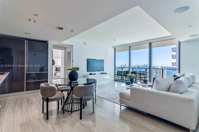 Foto del edificio - 1451 Brickell Ave