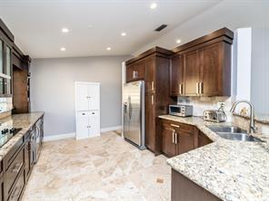 Building Photo - 4119 Sapphire Bend