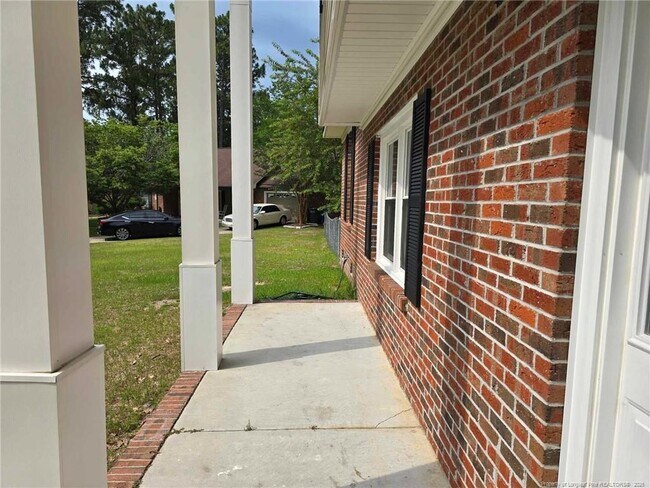 Building Photo - 7204 Pilona Ct