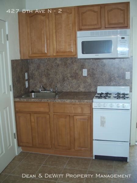 Building Photo - Downtown 1 BR, 2 Bath Apartment
