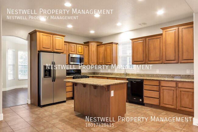 Building Photo - Beautiful 4-bed Home in Daybreak