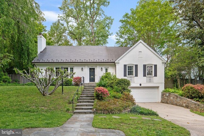 Building Photo - 5121 Baltan Rd