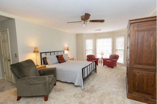 Building Photo - 4471 Windsor Oaks Cir