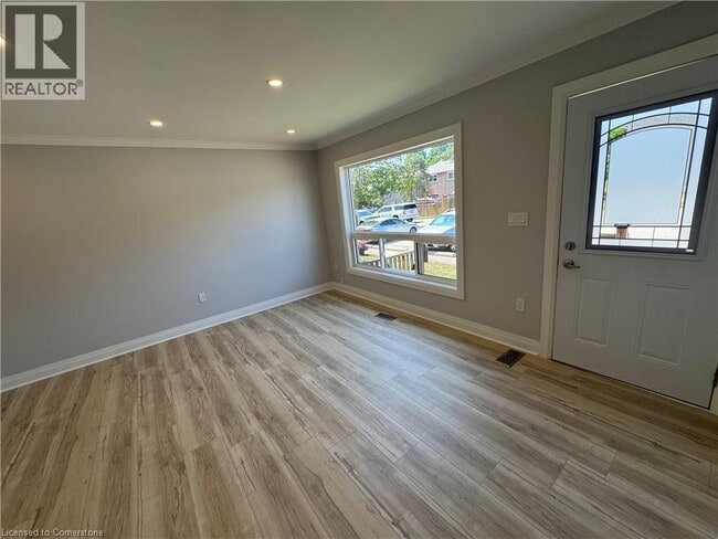 Building Photo - 1200 Guelph Line