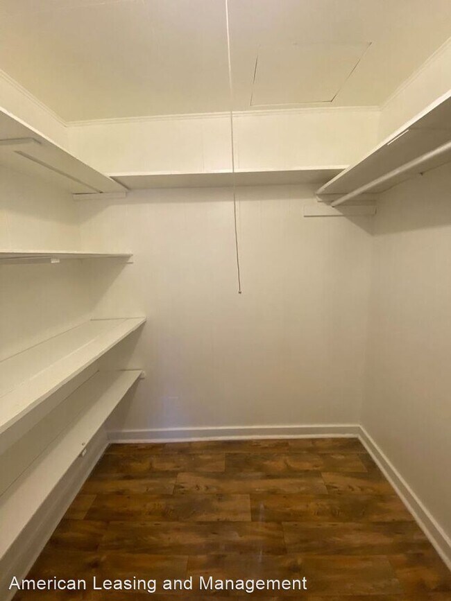 Foto del edificio - 2 br, 1 bath House - 711 S 1st St