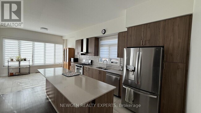 Building Photo - 56 Lollard Wy