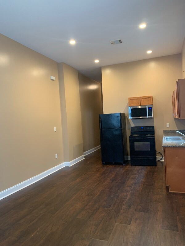 Foto del edificio - 1234 Elysian Fields Ave