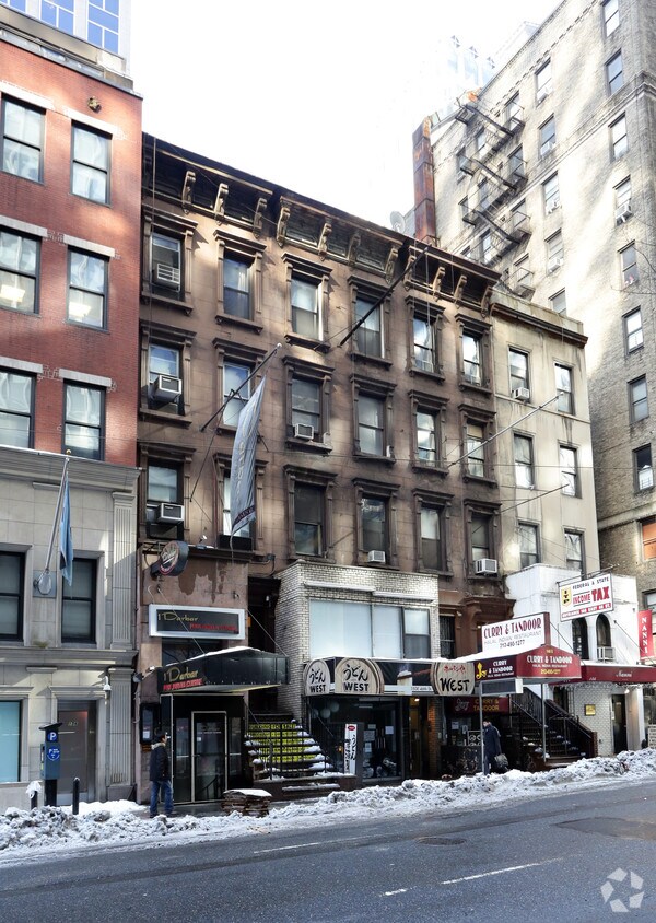 Primary Photo - 152 E 46th St