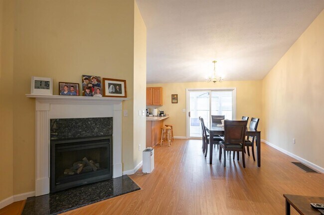 Foto del edificio - 4 Myopia