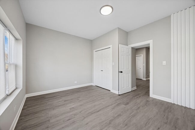 Building Photo - 8018 S Harvard Ave