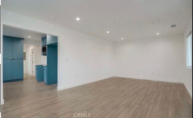 Building Photo - 15221 Ibex Ave