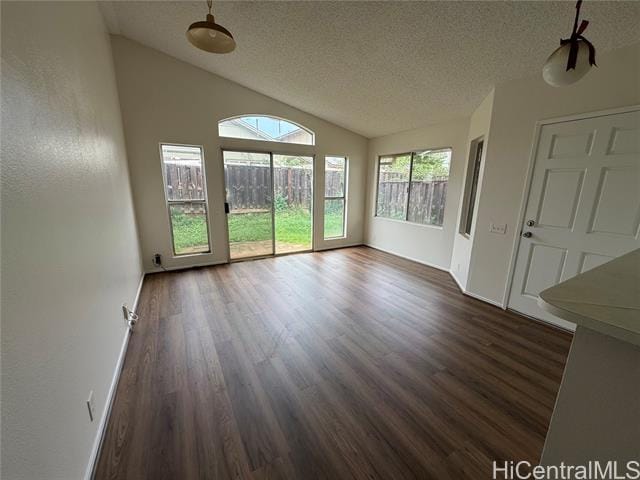 Foto del edificio - 91-1092-1092 Pohahawai St