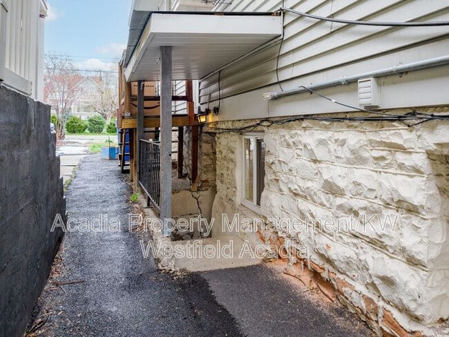 Photo - 620 S 900 E Apartment